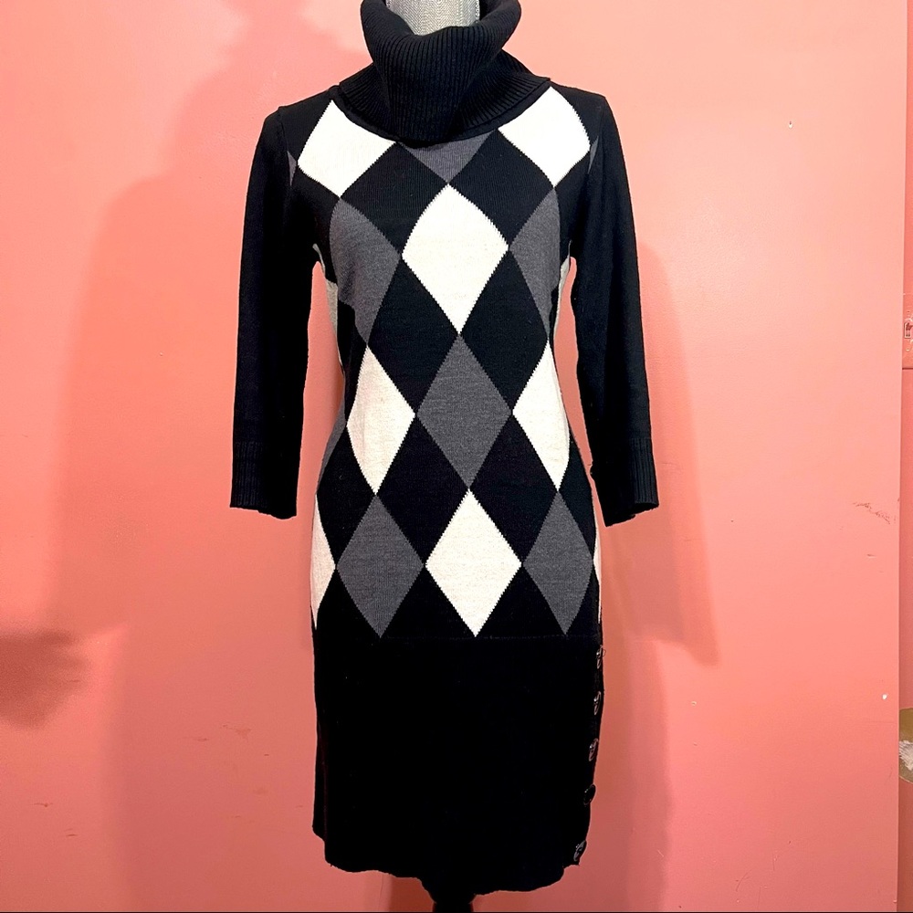 Studio I argyle dress